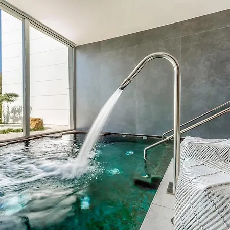 公寓 The Edge - Beachfront 2 Bedroom 埃斯特波纳